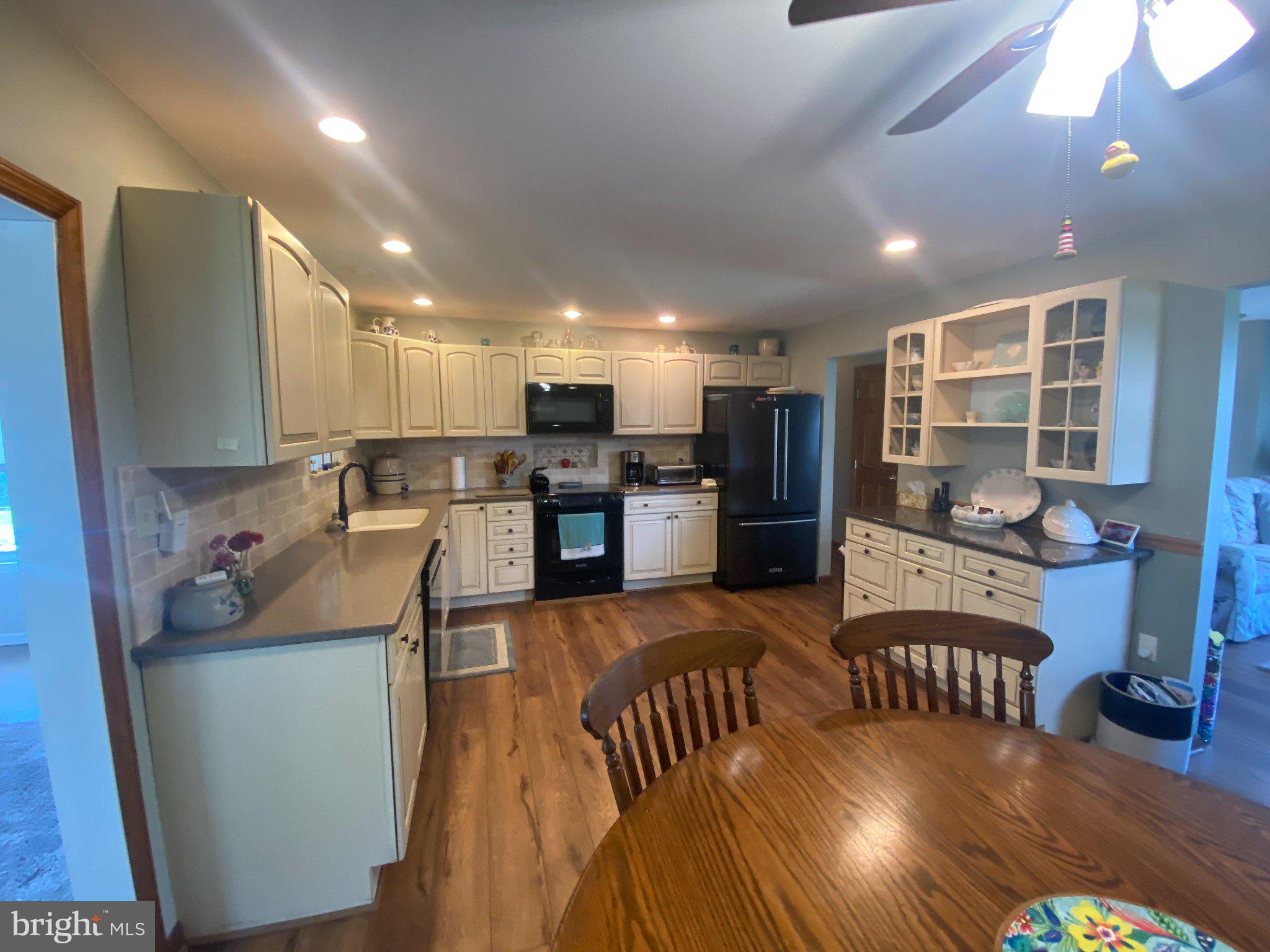 3102 DUCKWORTH DRIVE