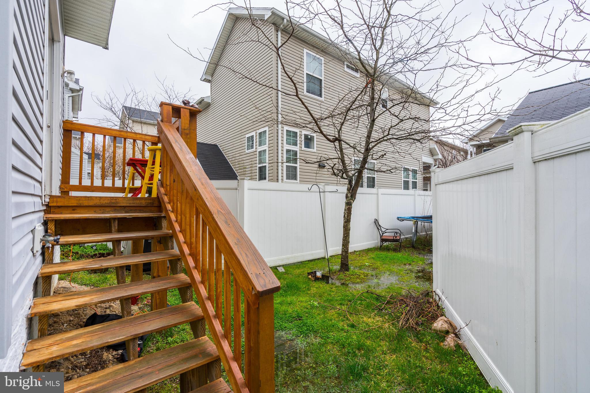 NEW COLONY VILLAGE - Residential