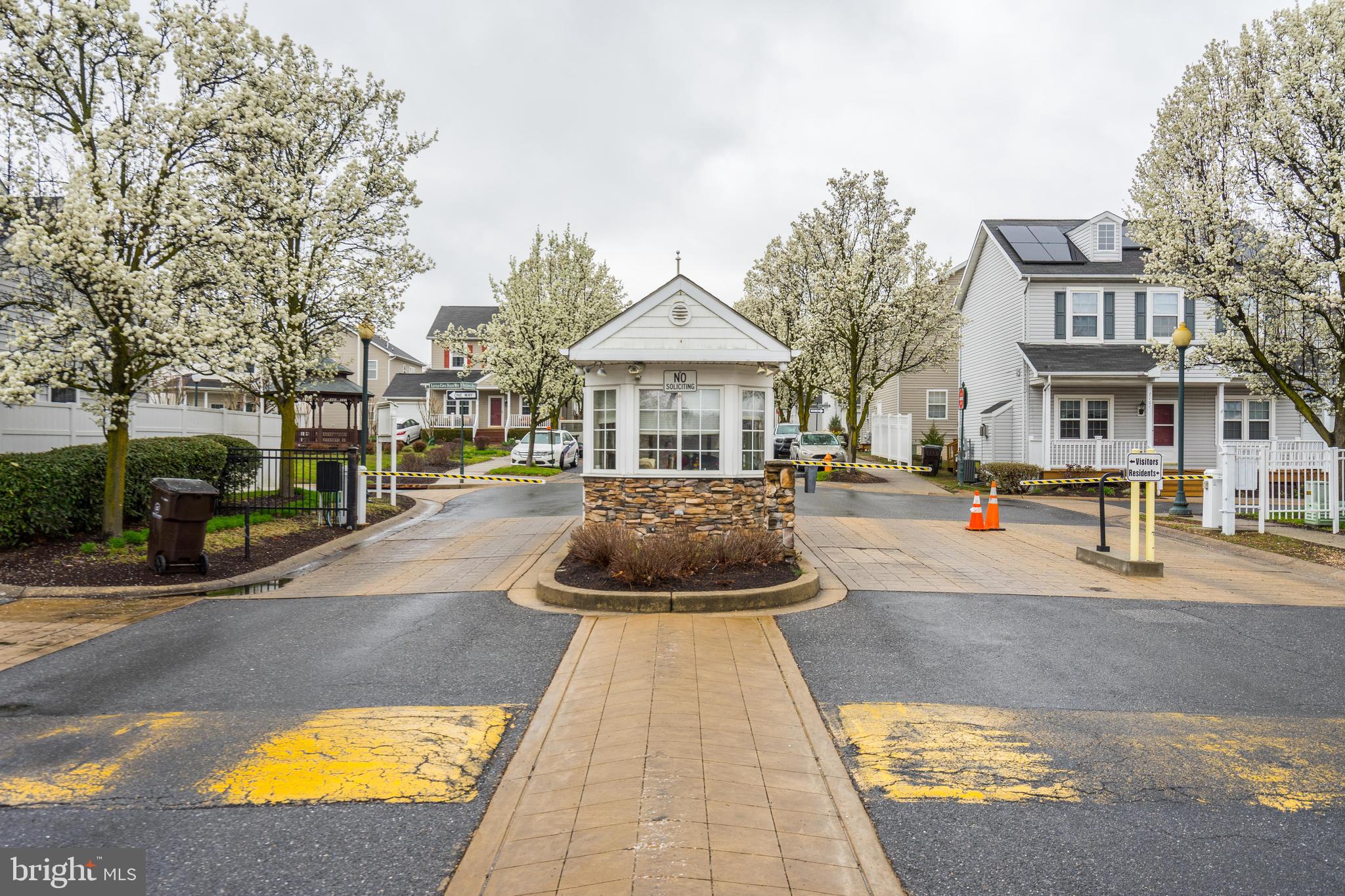 NEW COLONY VILLAGE - Residential