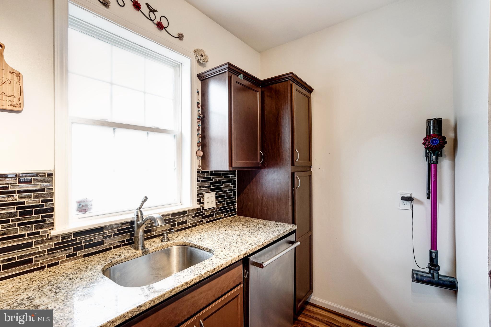 NEW COLONY VILLAGE - Residential