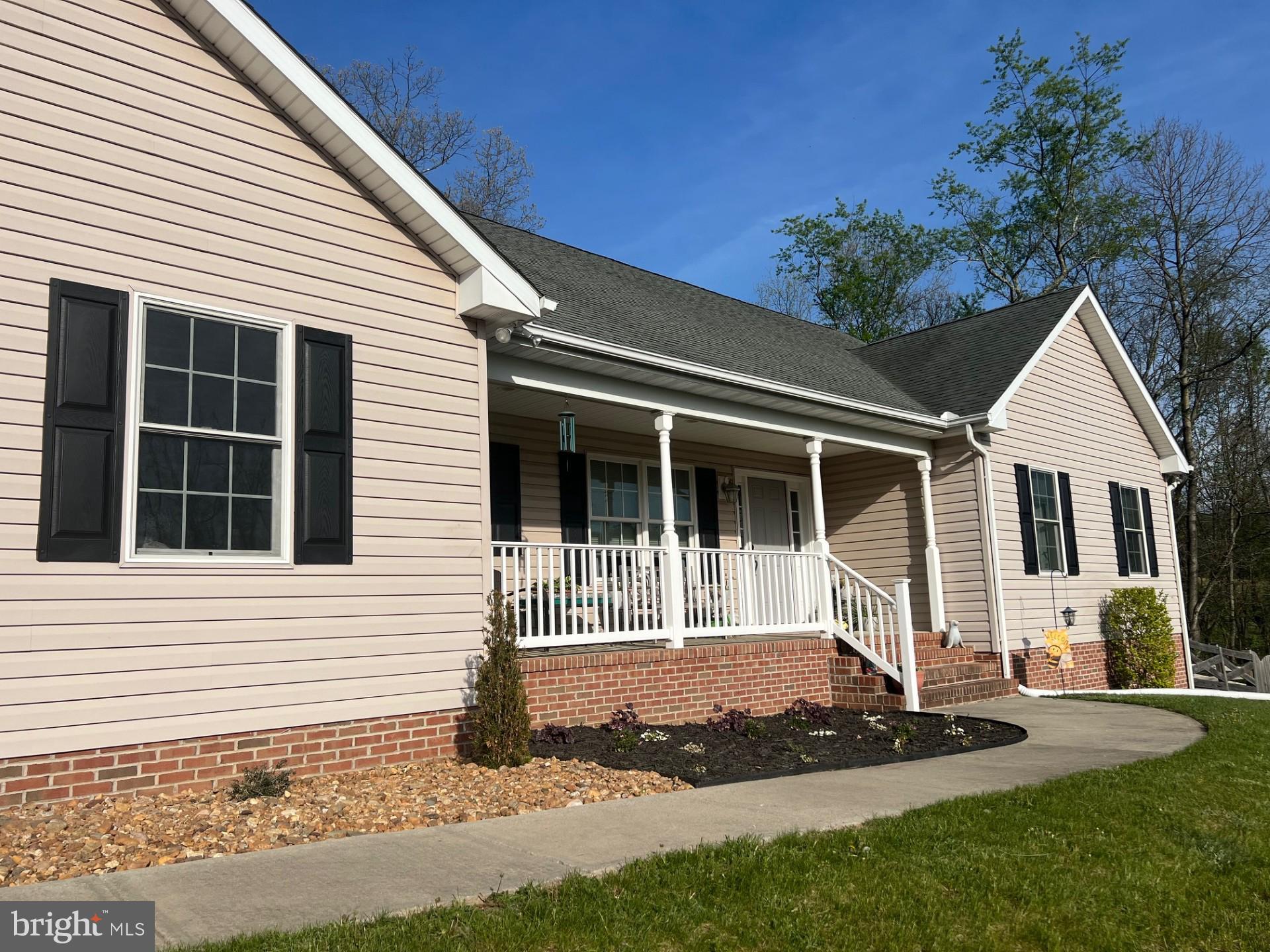 1137 ARNOLD ROAD