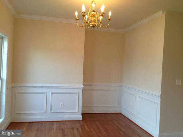 SOVEREIGN VILLAGE - Residential