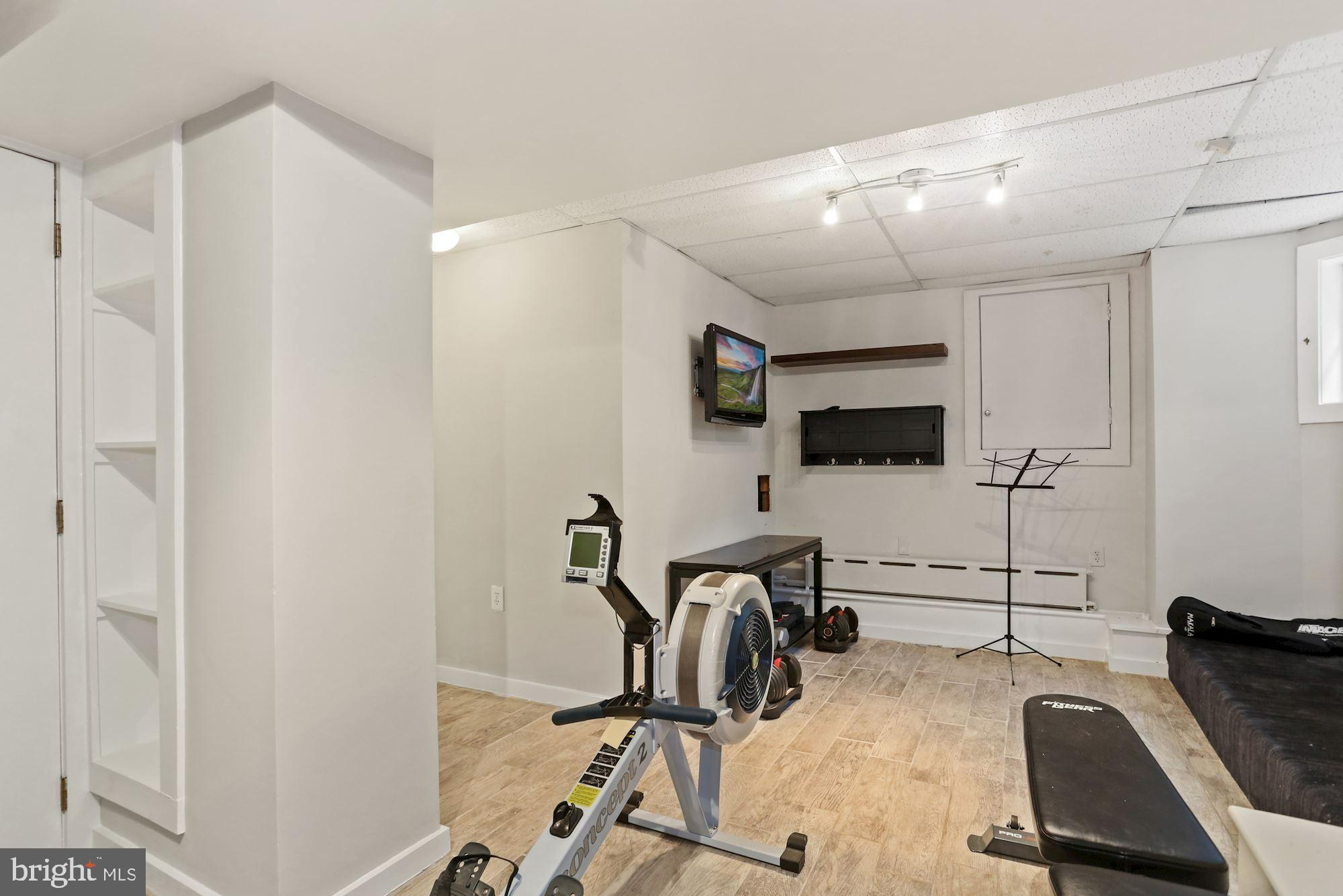 CAPITOL HILL - Residential