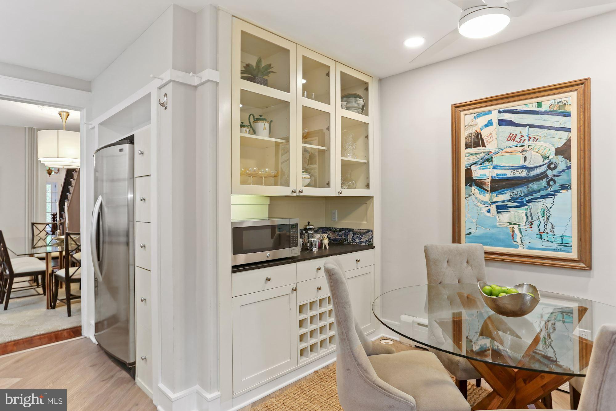 CAPITOL HILL - Residential