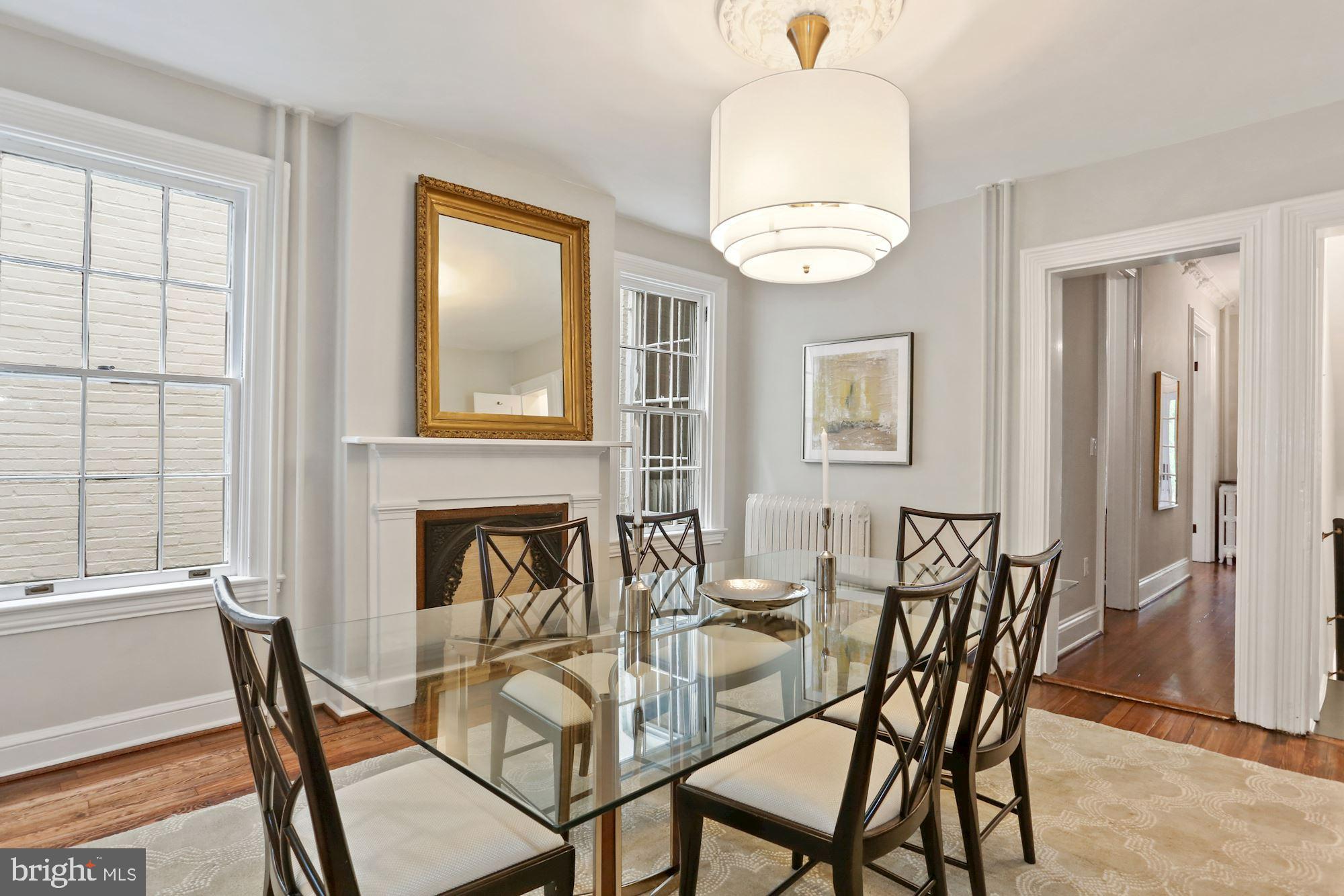CAPITOL HILL - Residential