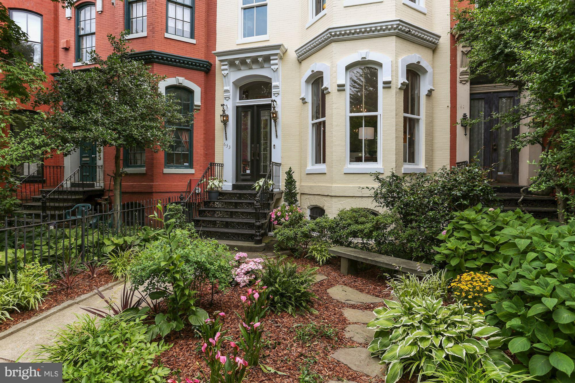 CAPITOL HILL - Residential