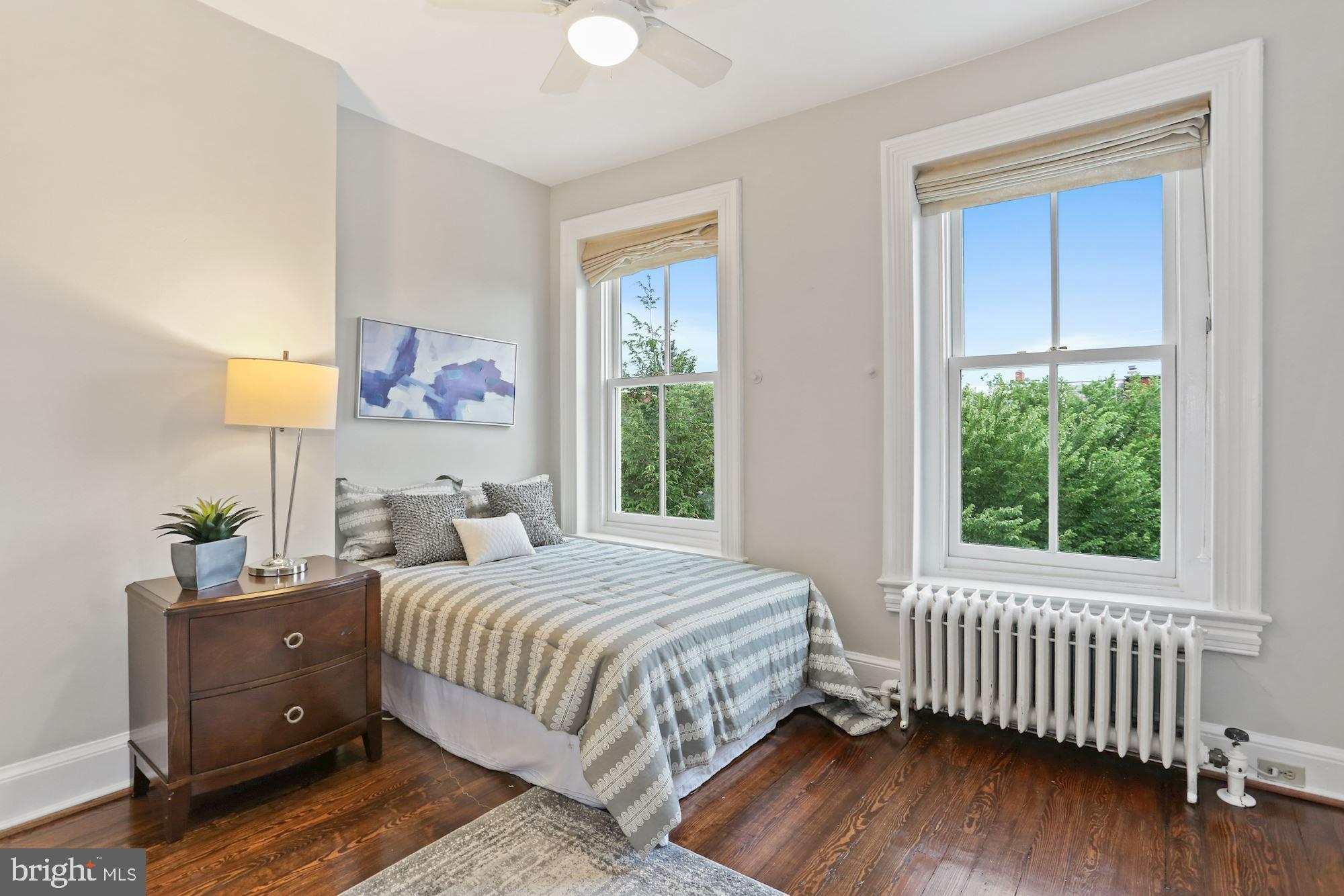 CAPITOL HILL - Residential