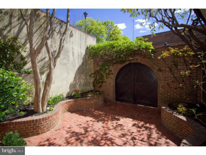 SOCIETY HILL - Residential