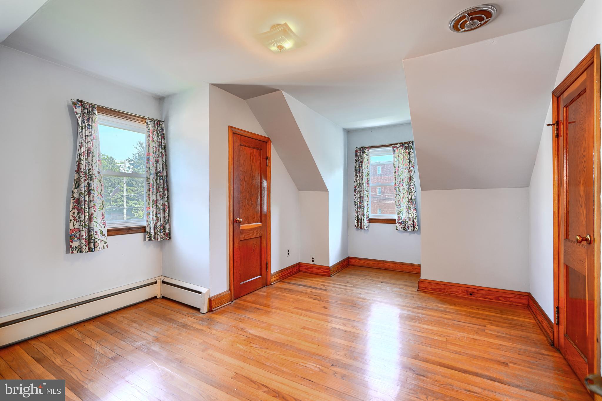 COLGATE PARK - Residential
