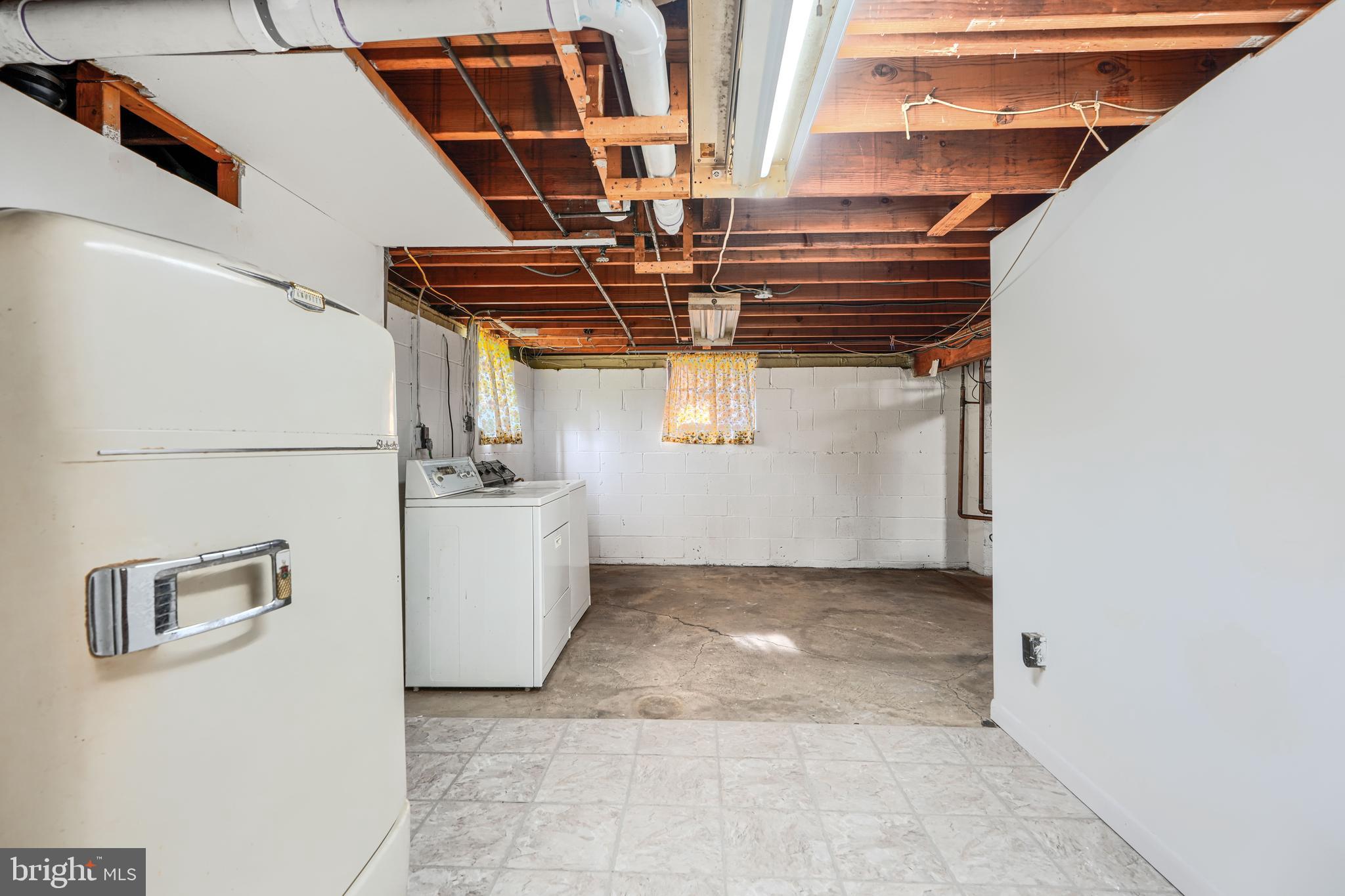 COLGATE PARK - Residential