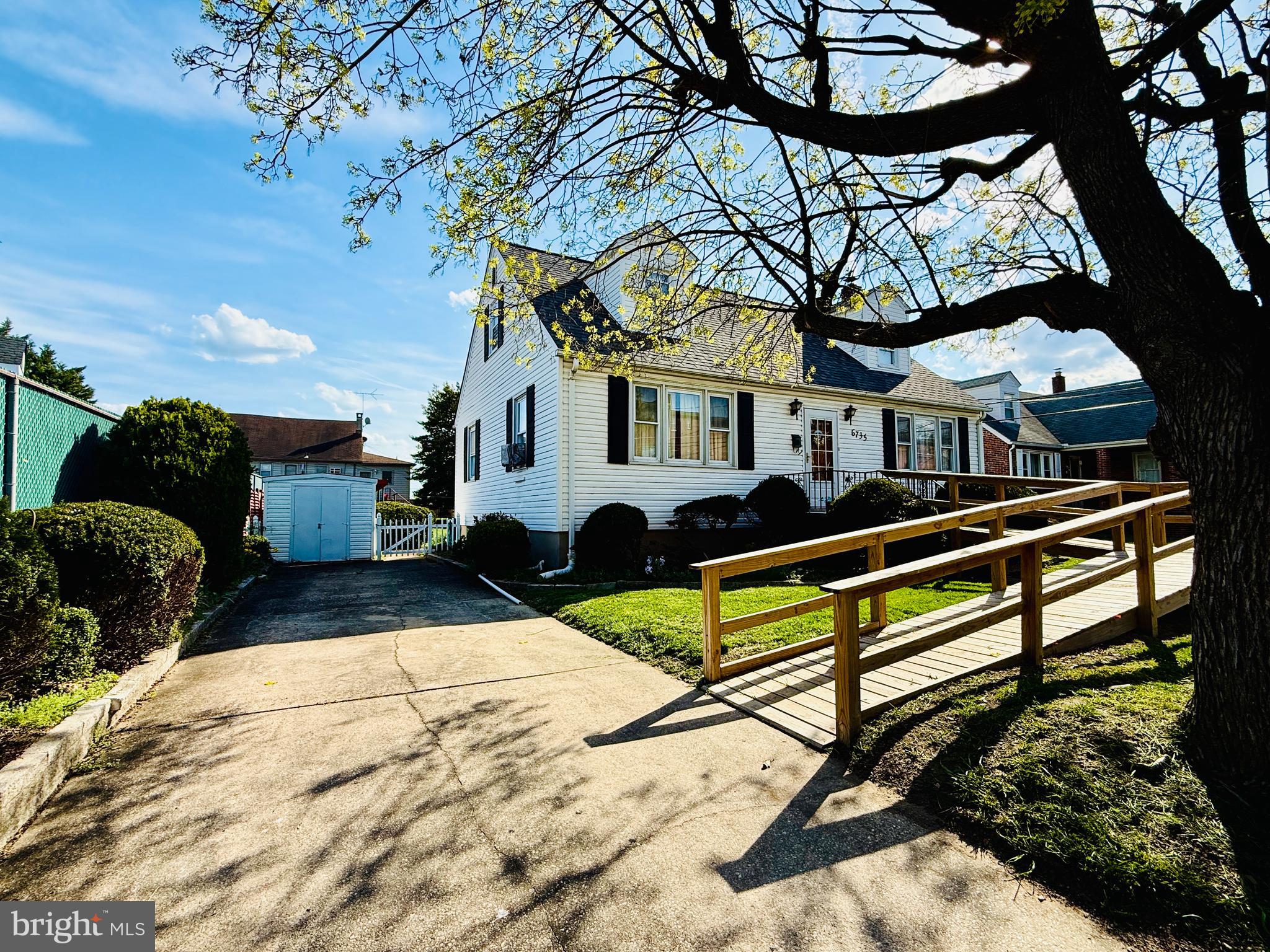 COLGATE PARK - Residential