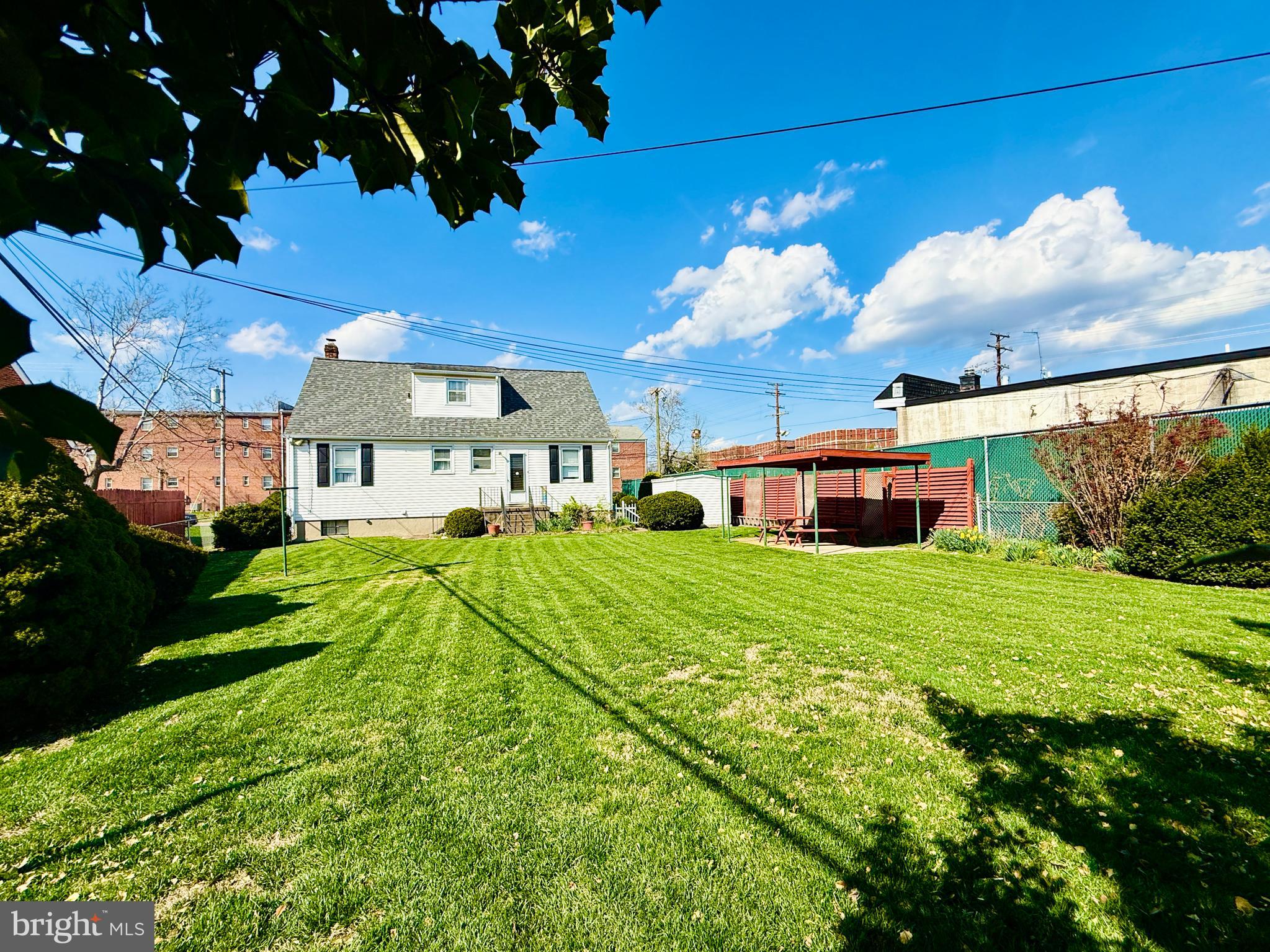 COLGATE PARK - Residential