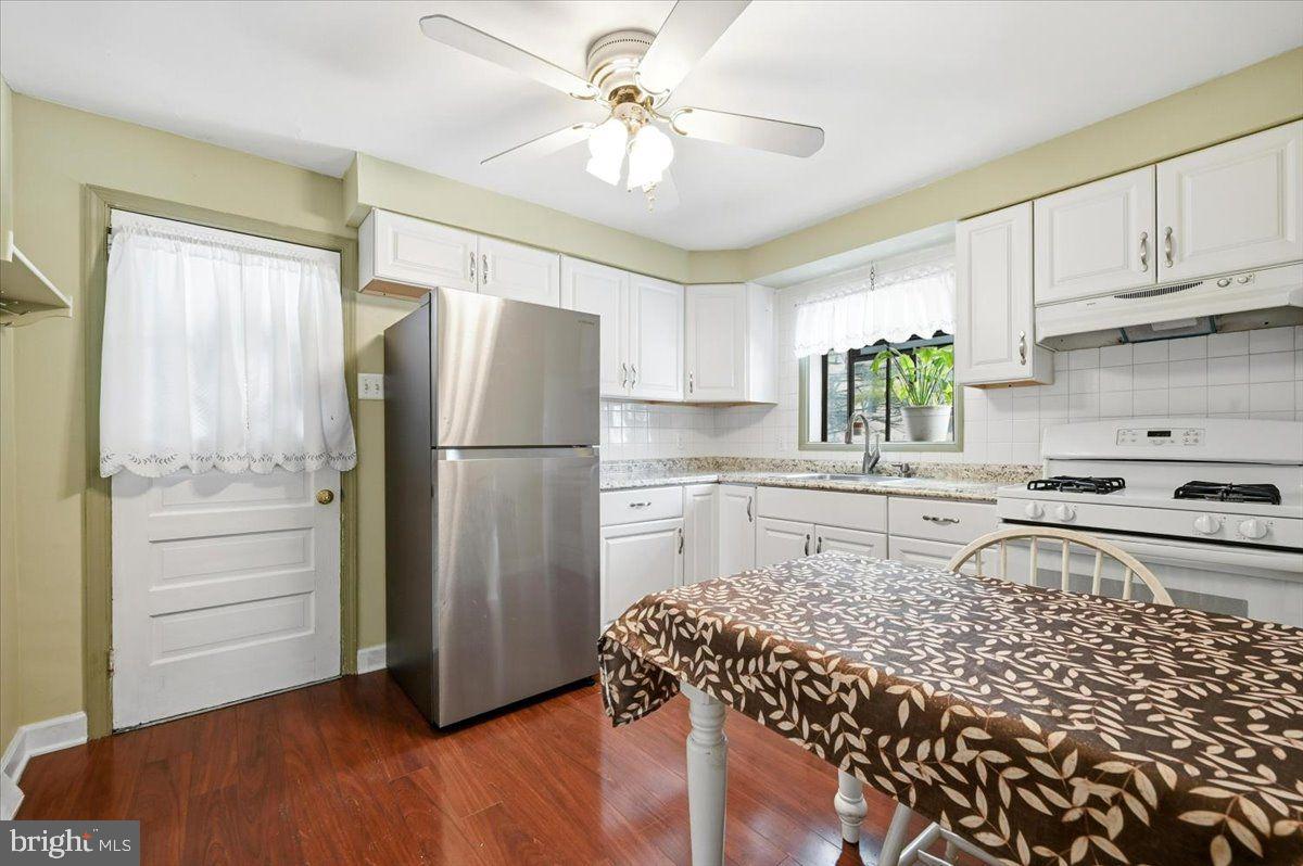 GLENSIDE - Residential