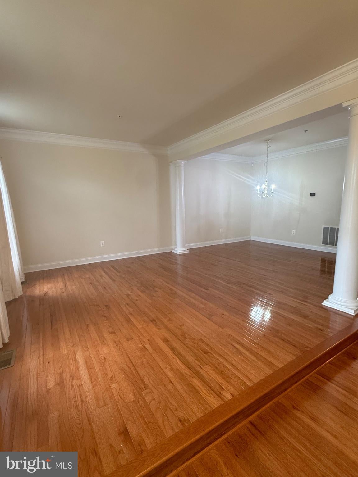 22106 FAIR GARDEN LANE
