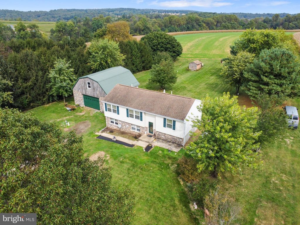 Photo of 11119 Smith Hollow Road, BROGUE, PA 17309 (MLS # PAYK2090254)