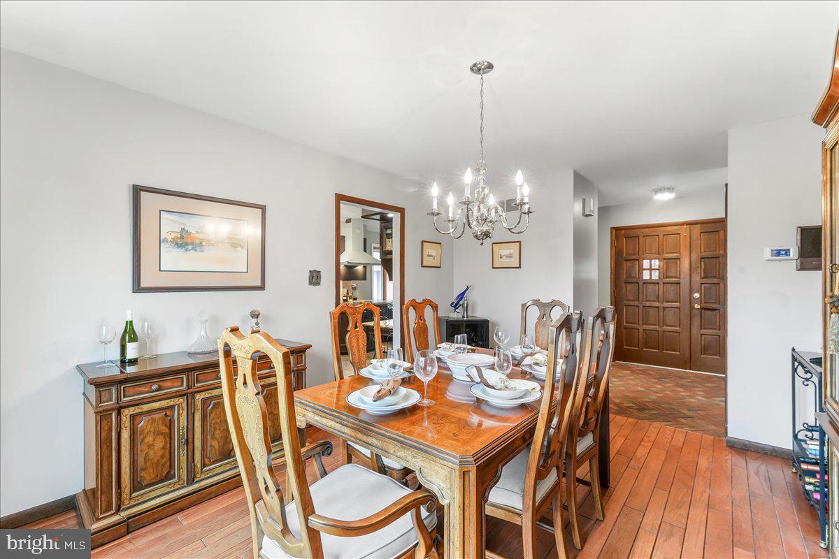 HAMORTON WOODS - Residential