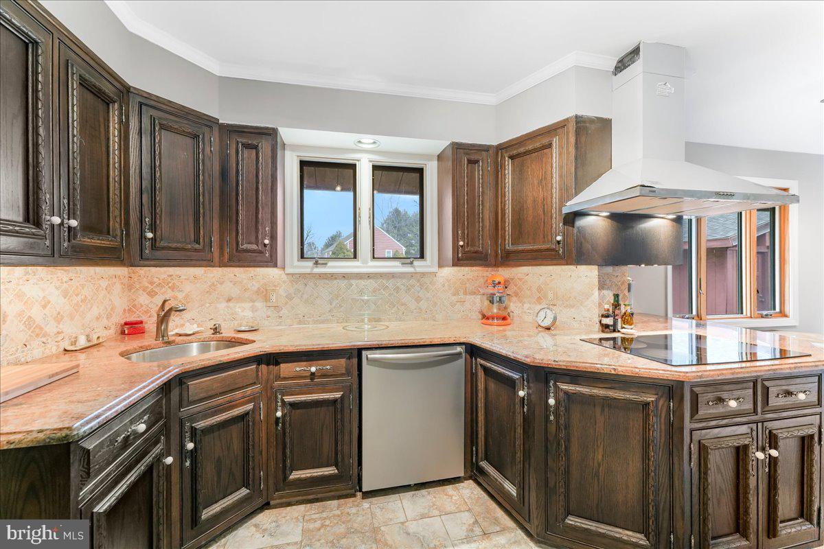 HAMORTON WOODS - Residential