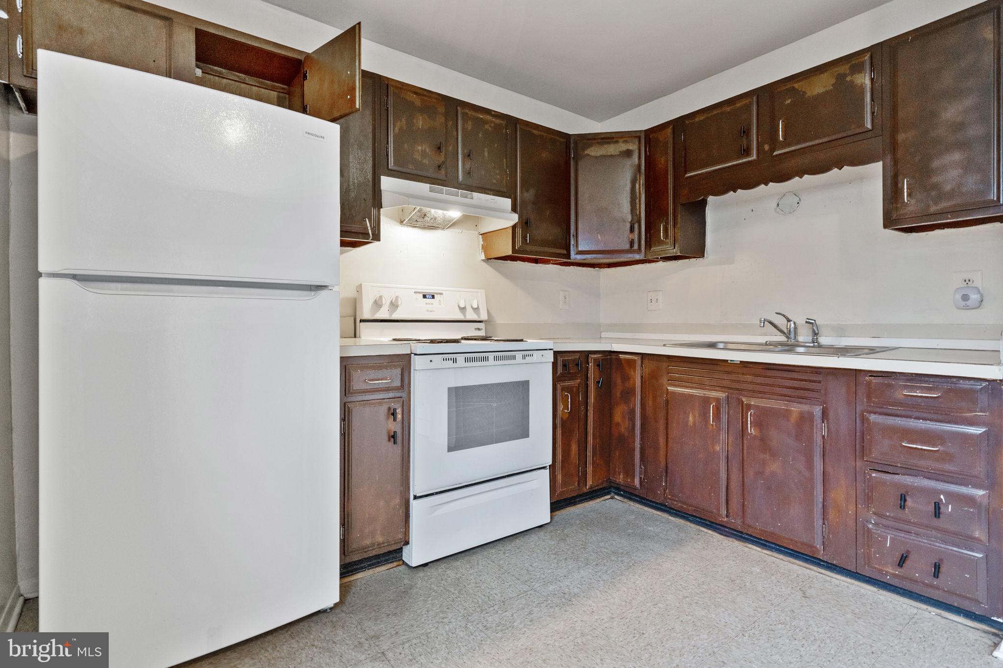 OLDE FORGE - Residential Lease