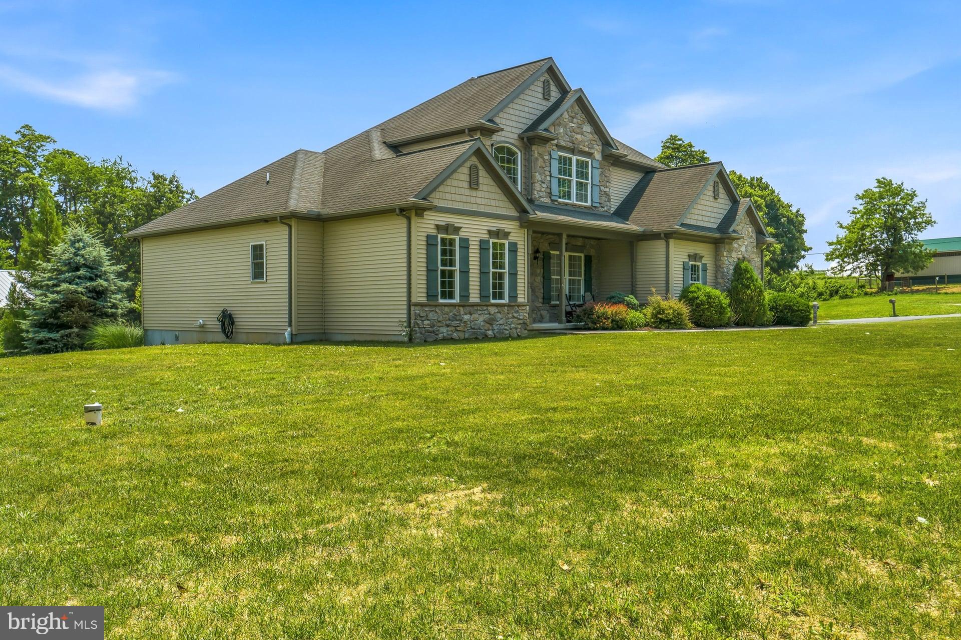 2905 DETTINGER ROAD