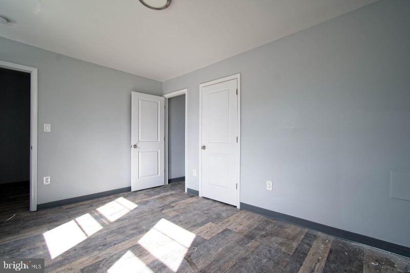 BELVEDERE SQUARE - Residential Lease