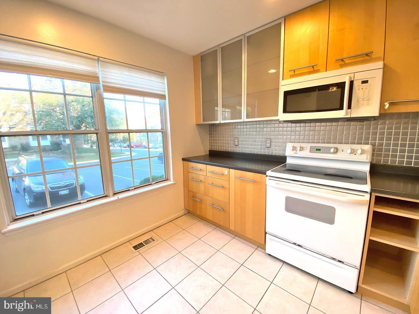 GERMANTOWN VIEW - Residential Lease