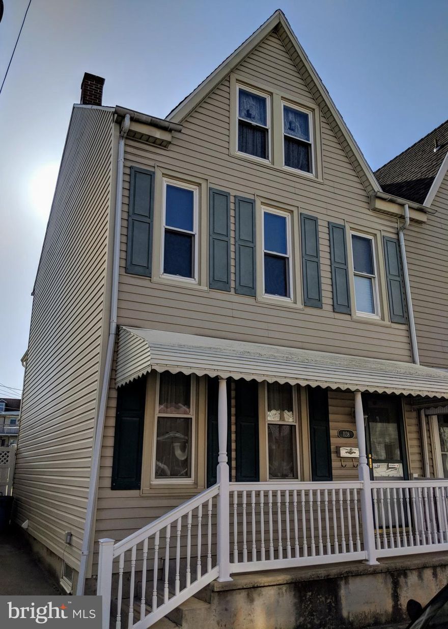 Welcome to this Gorgeous, Remodeled 3 Bedroom End-Unit Townhome featuring  Ample Family-Sized Kitchen, newer Flooring, and Modern Amenities.  This home boasts a Front Porch for a quiet spot to relax plus a Deck off the Master Bedroom for morning coffee.  Gracious Backyard with bonus Shed included!  Enjoy both on and off-street Parking.