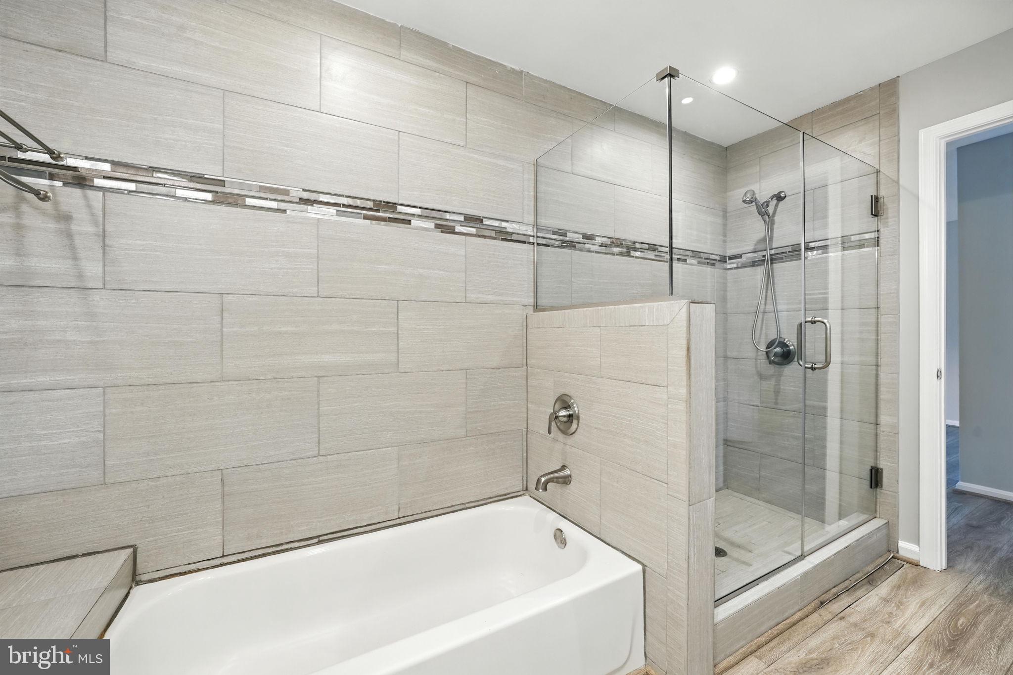 TANTALLON ON THE POTOMAC - Residential