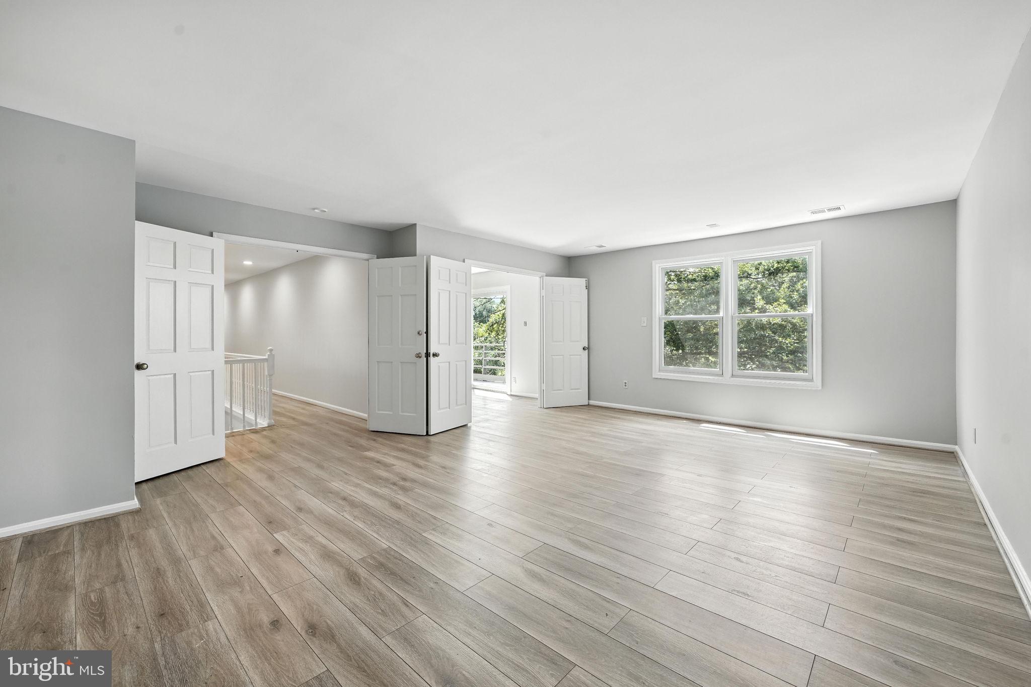 TANTALLON ON THE POTOMAC - Residential