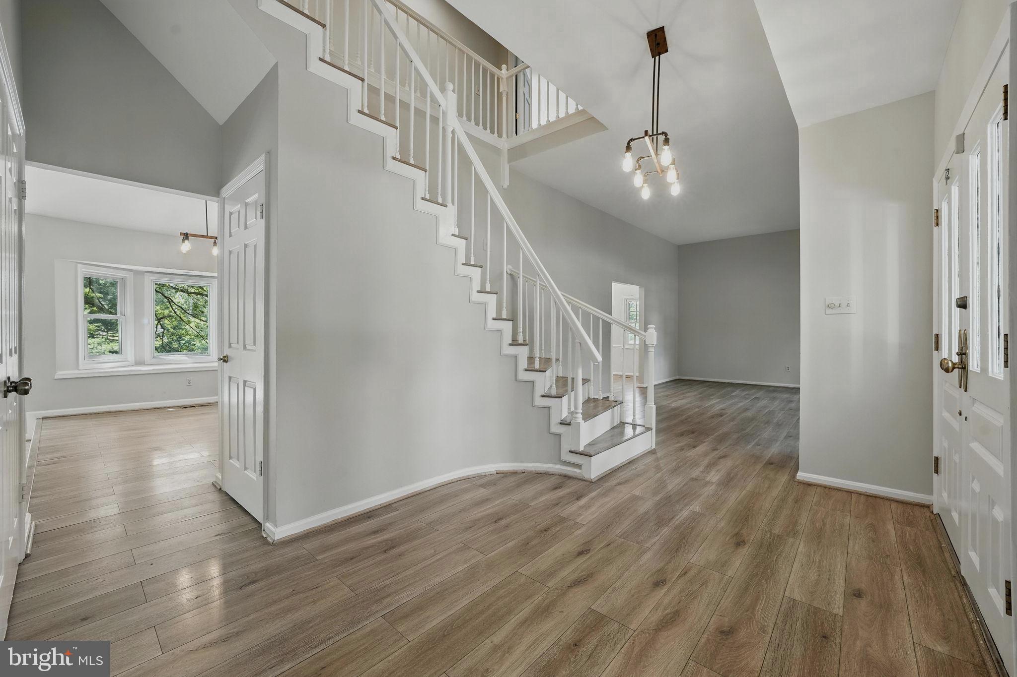 TANTALLON ON THE POTOMAC - Residential