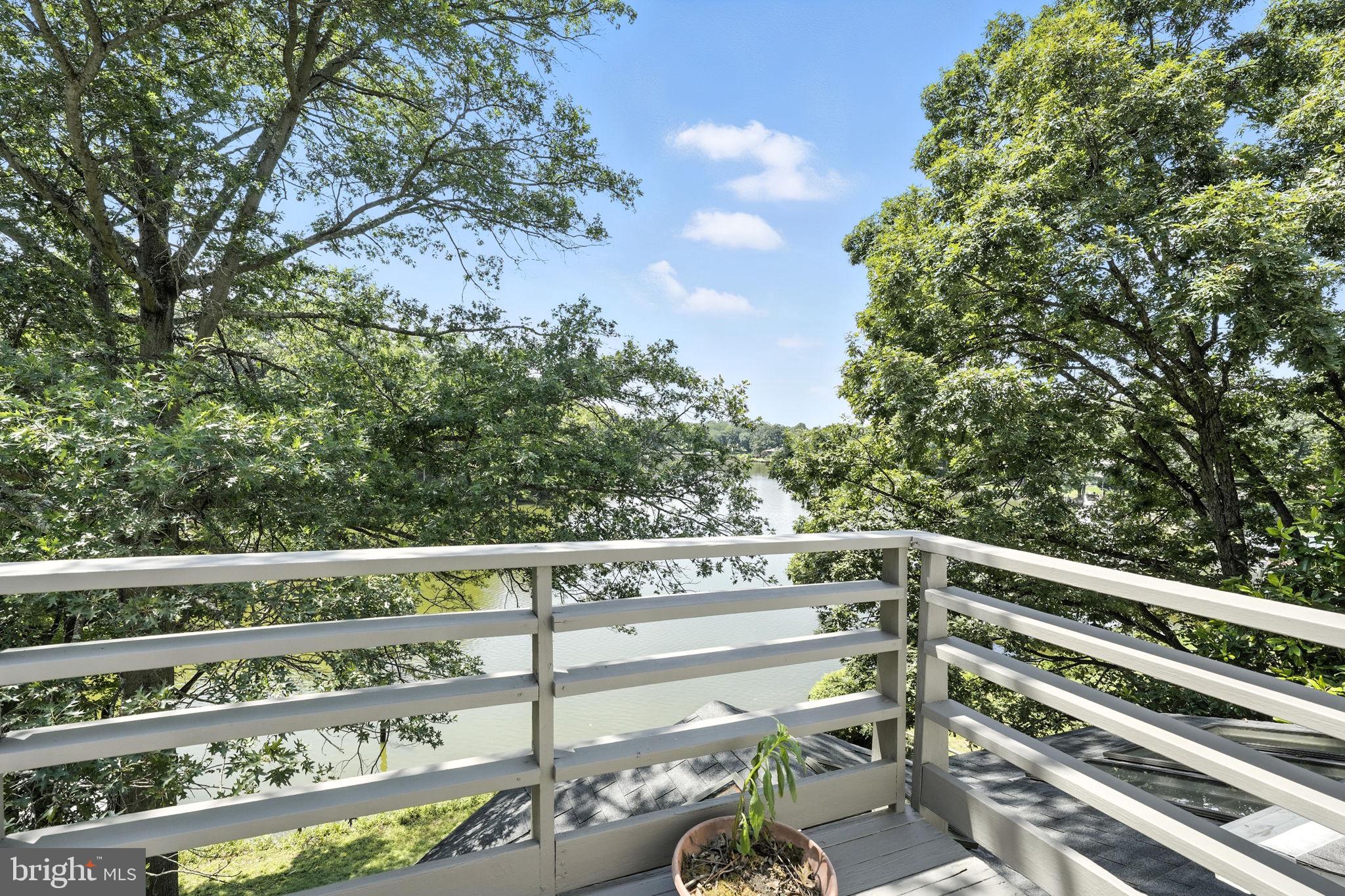 TANTALLON ON THE POTOMAC - Residential