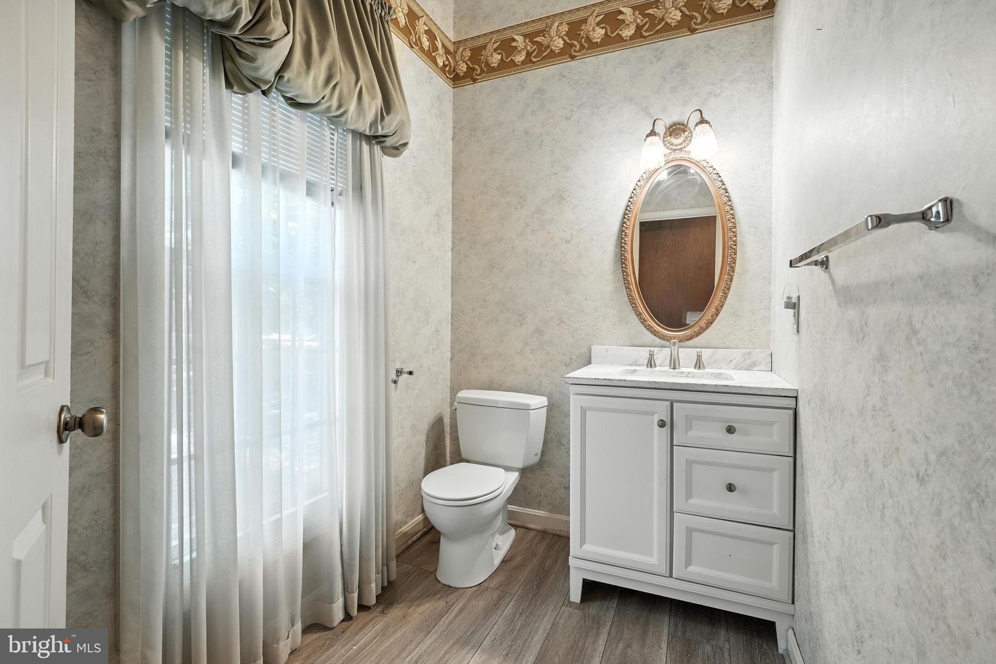 TANTALLON ON THE POTOMAC - Residential