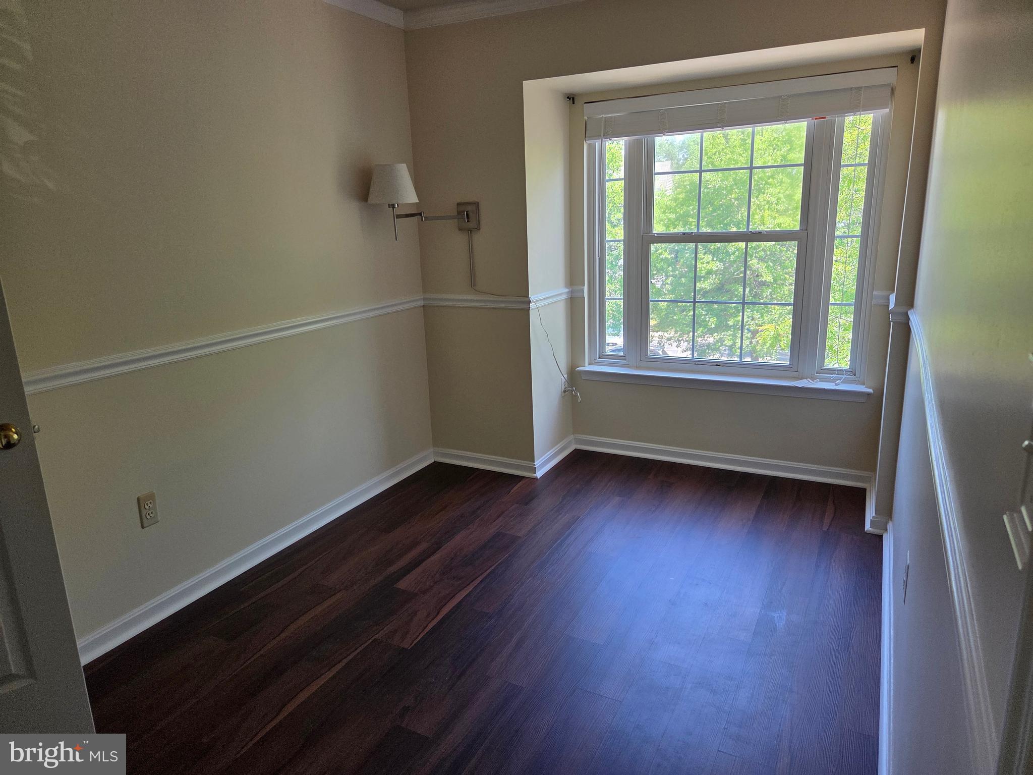 RIVER OAKS - Residential Lease