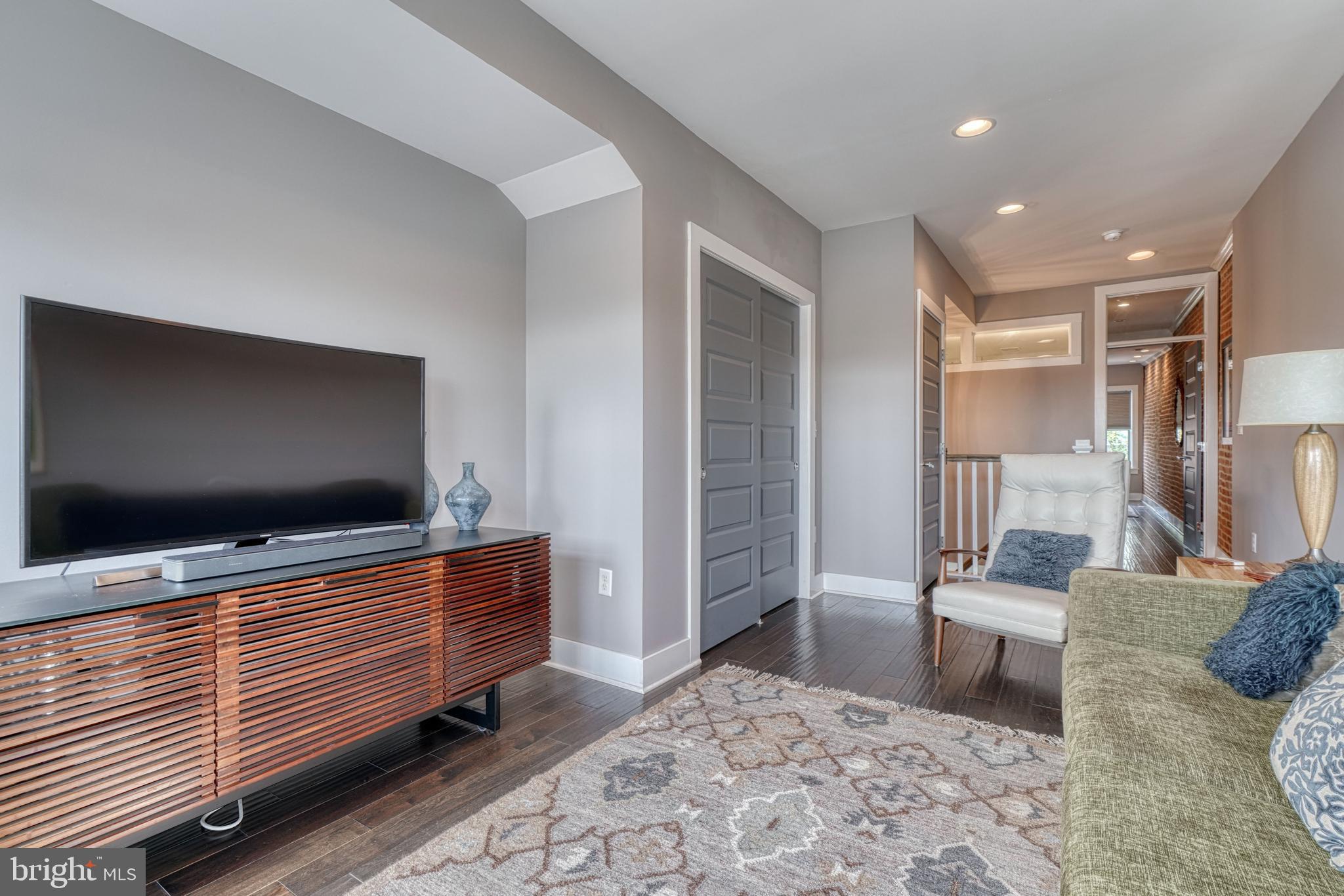 FEDERAL HILL HISTORIC DISTRICT - Residential