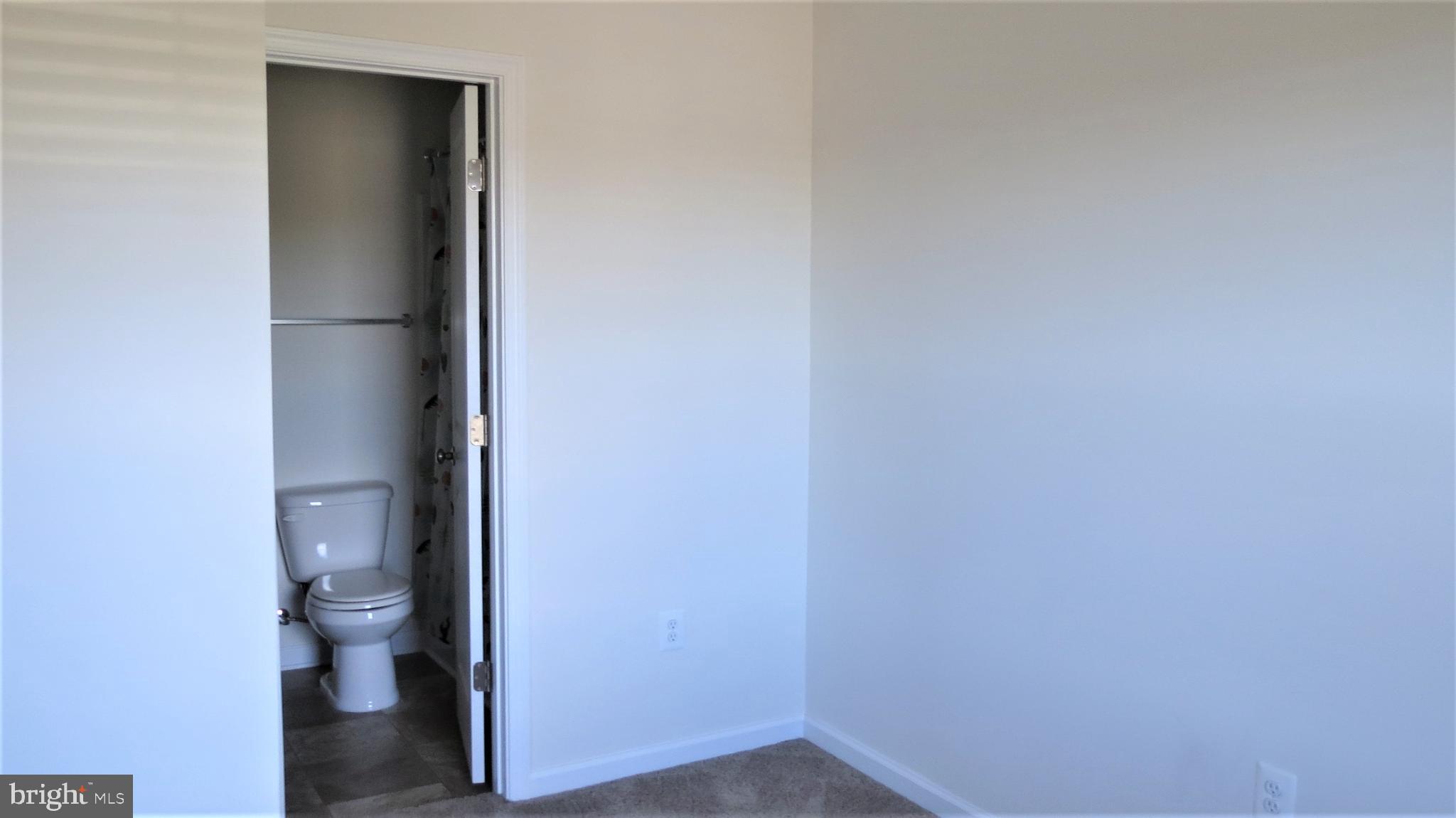 REGENTS CREST - Residential Lease