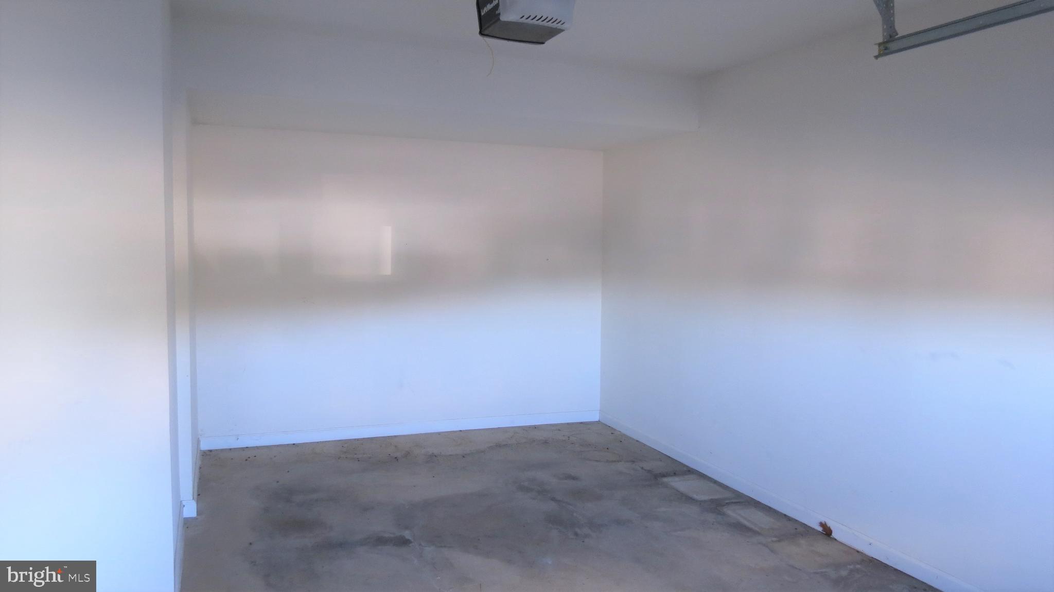 REGENTS CREST - Residential Lease