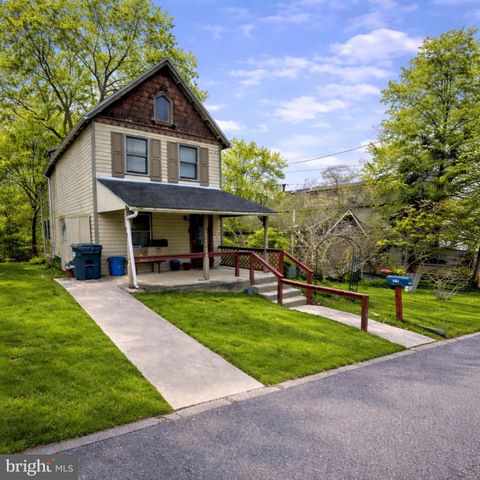 621 SOUTH AVENUE MEDIA PA 19063