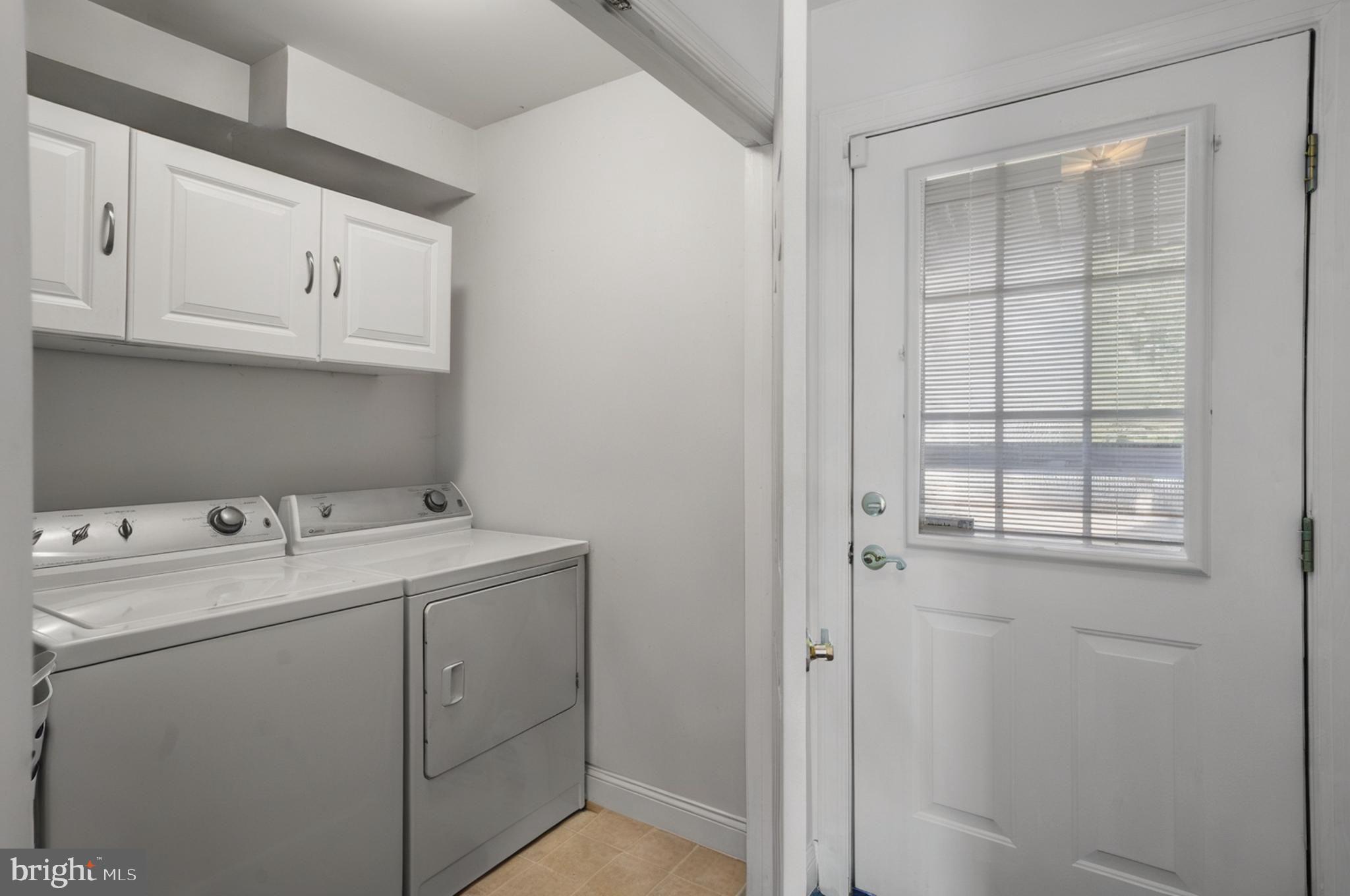 WASHINGTON SQUARE - Residential