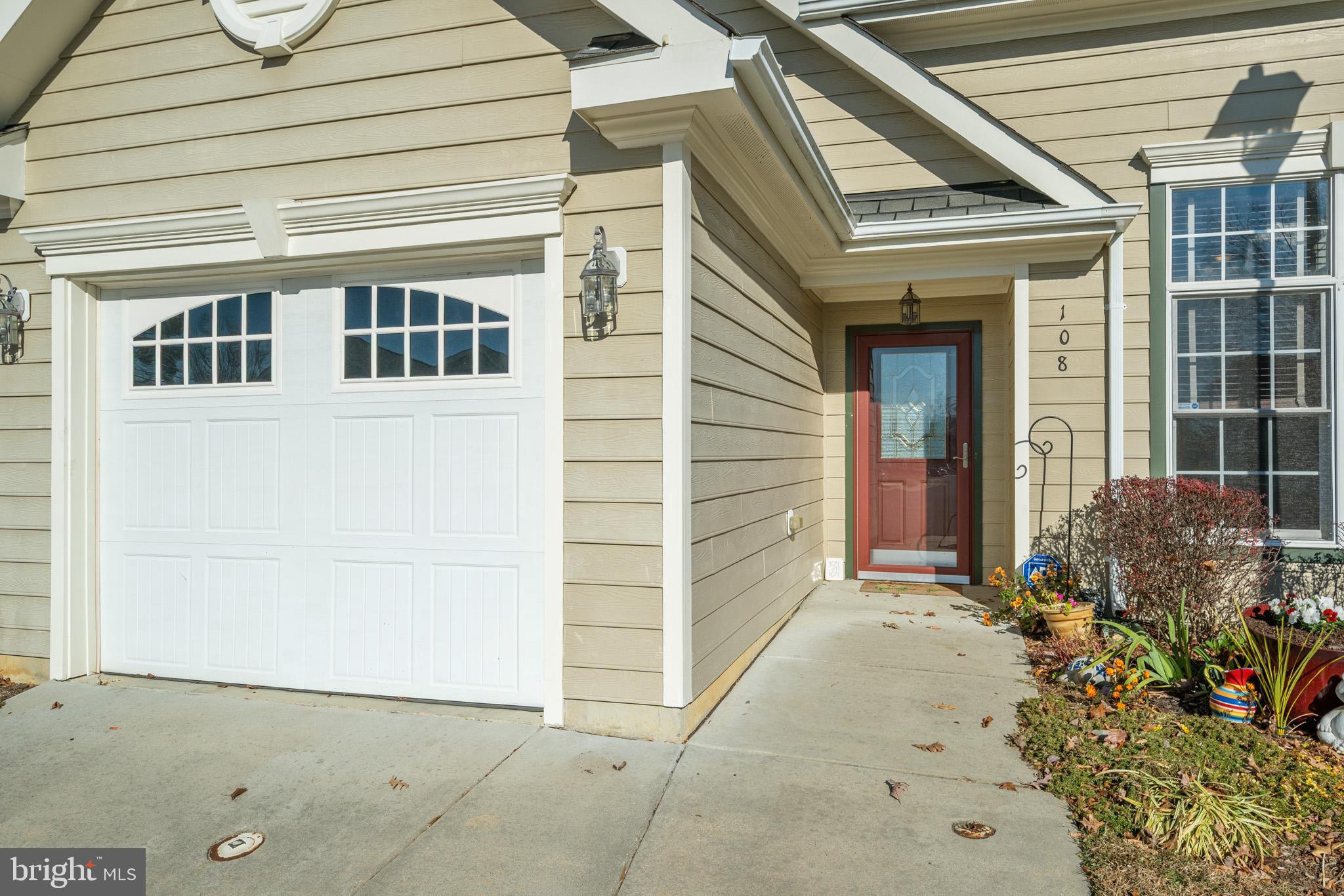 WASHINGTON SQUARE - Residential