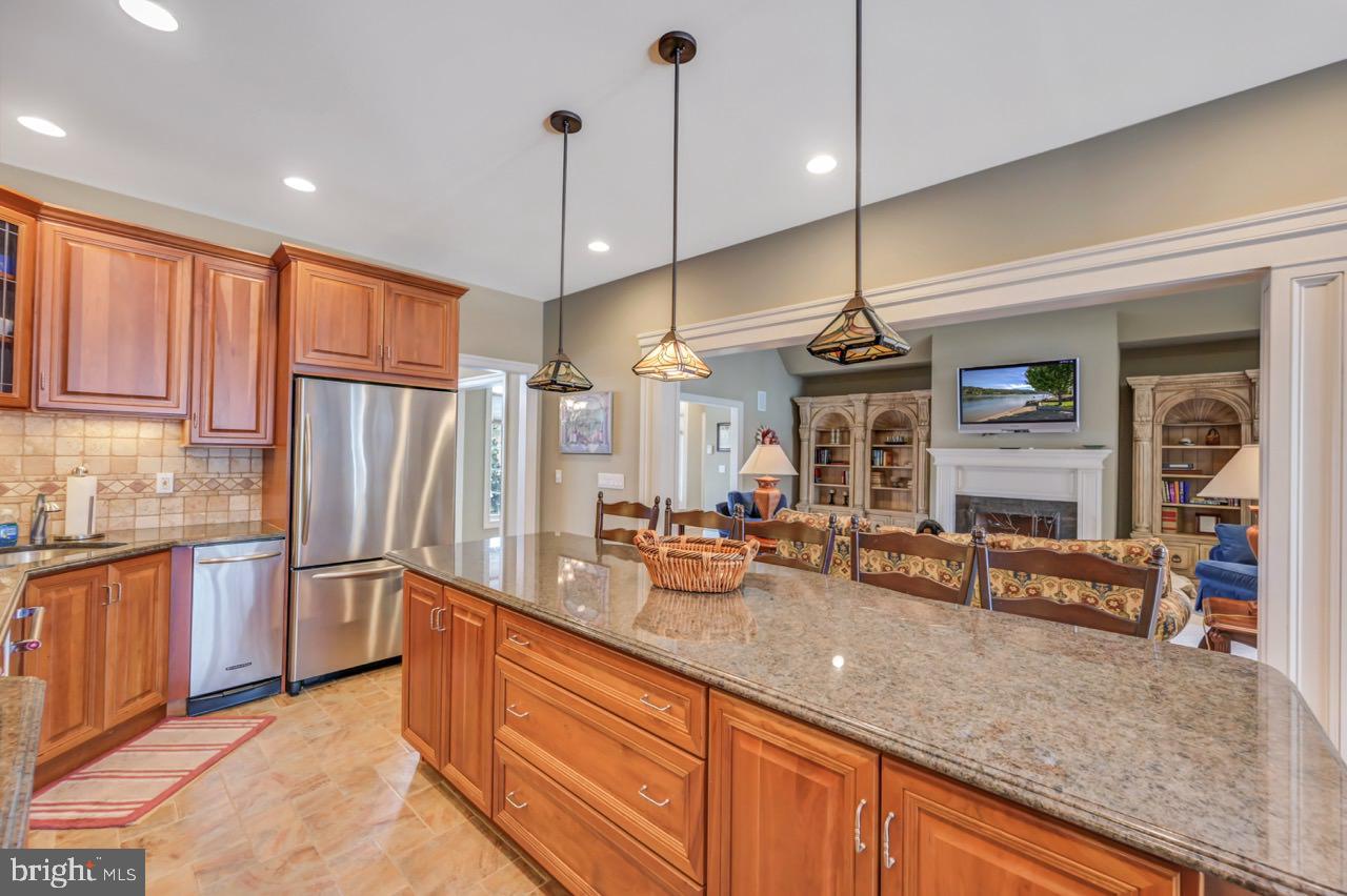 SPLIT ROCK - Residential