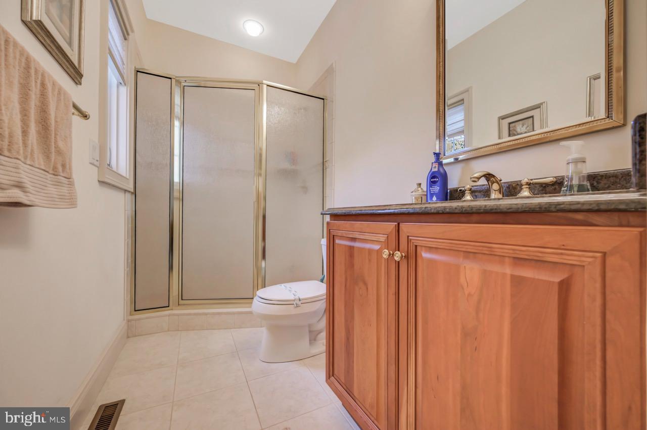 SPLIT ROCK - Residential