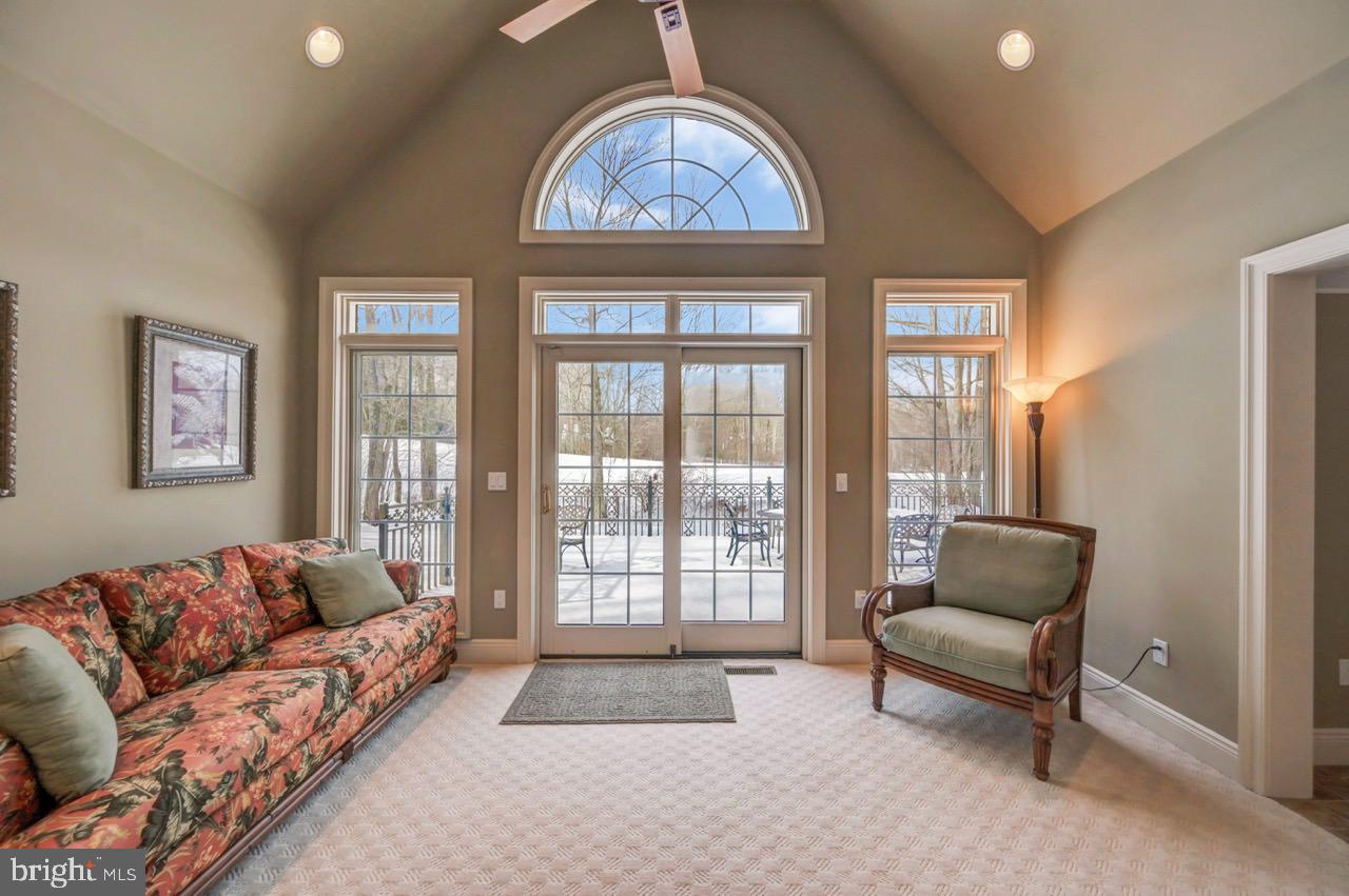 SPLIT ROCK - Residential