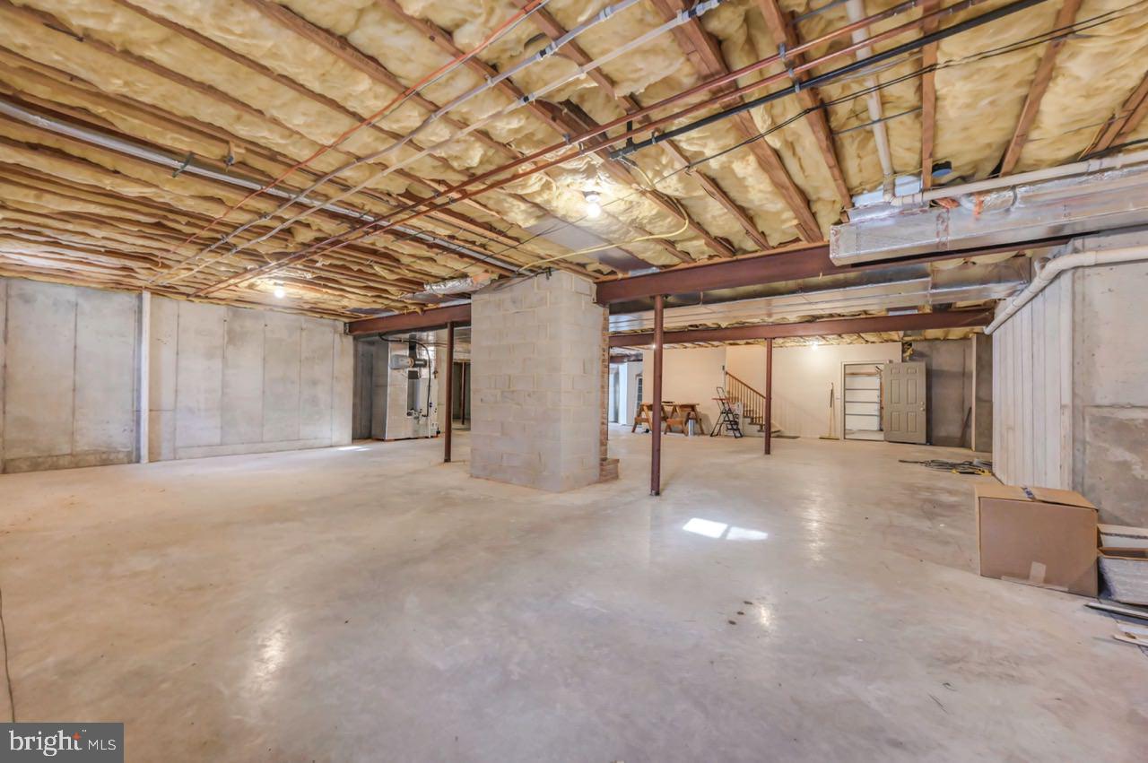 SPLIT ROCK - Residential