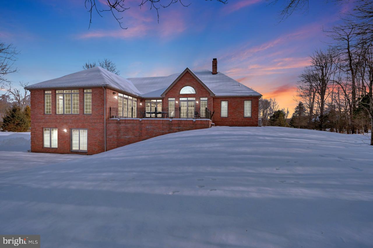 SPLIT ROCK - Residential