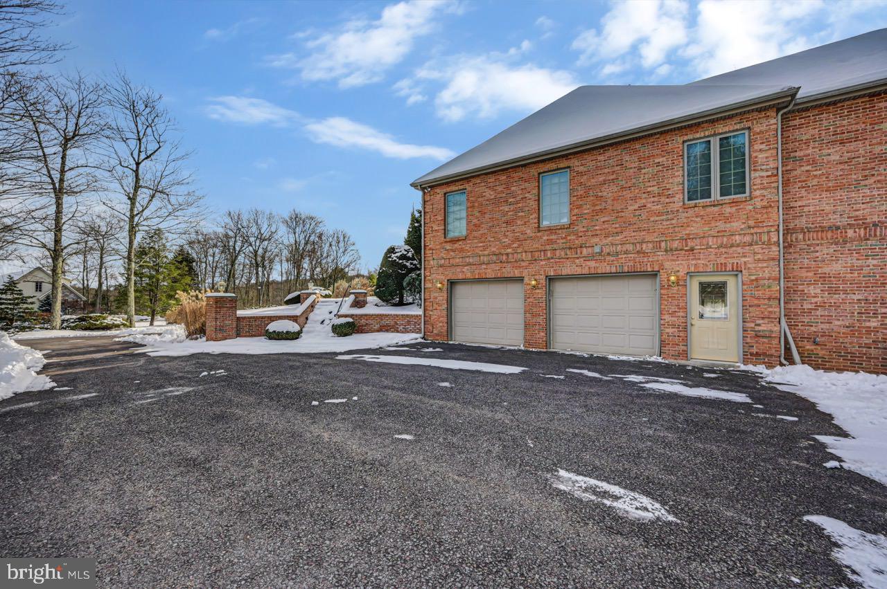 SPLIT ROCK - Residential