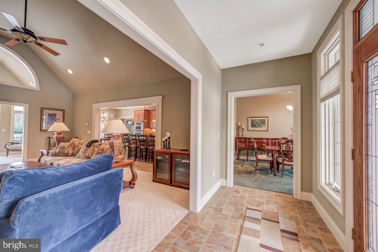 SPLIT ROCK - Residential