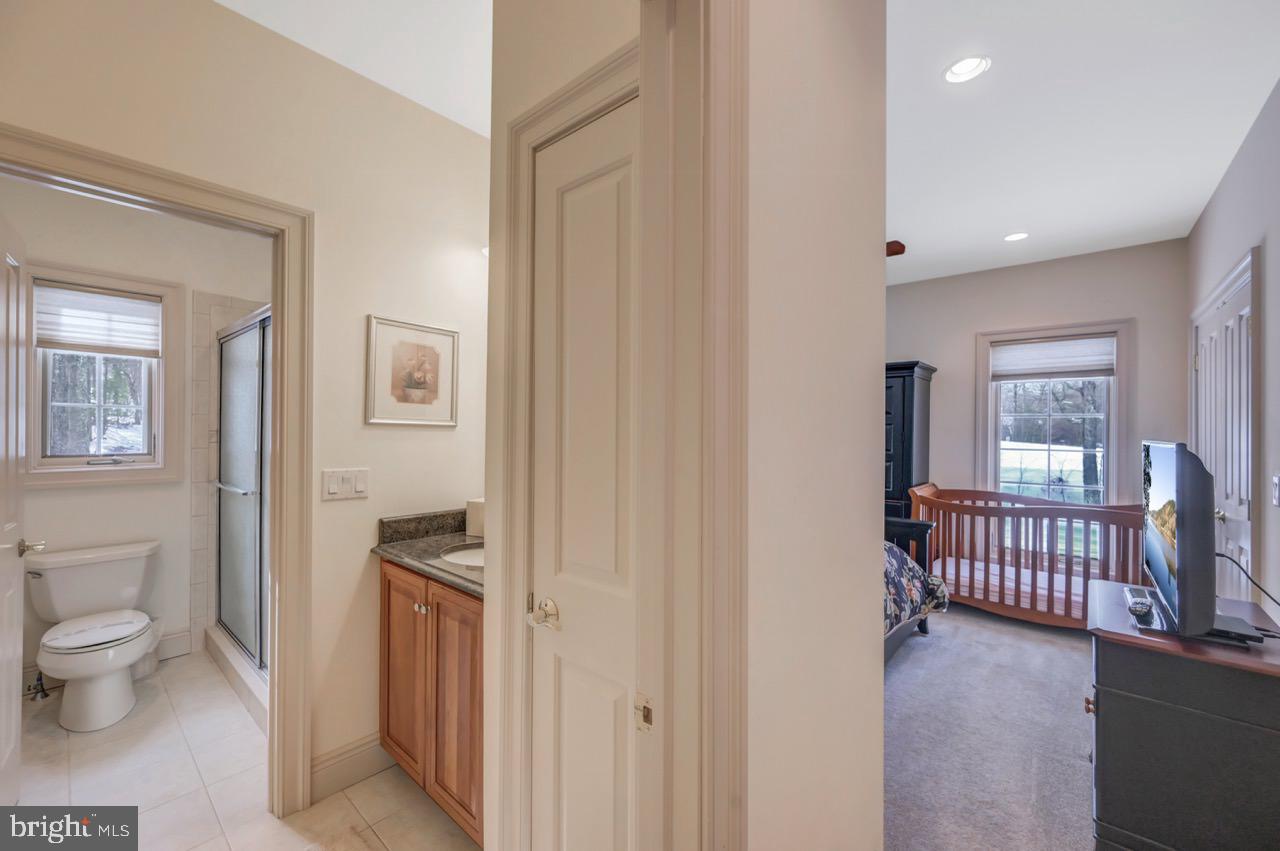 SPLIT ROCK - Residential