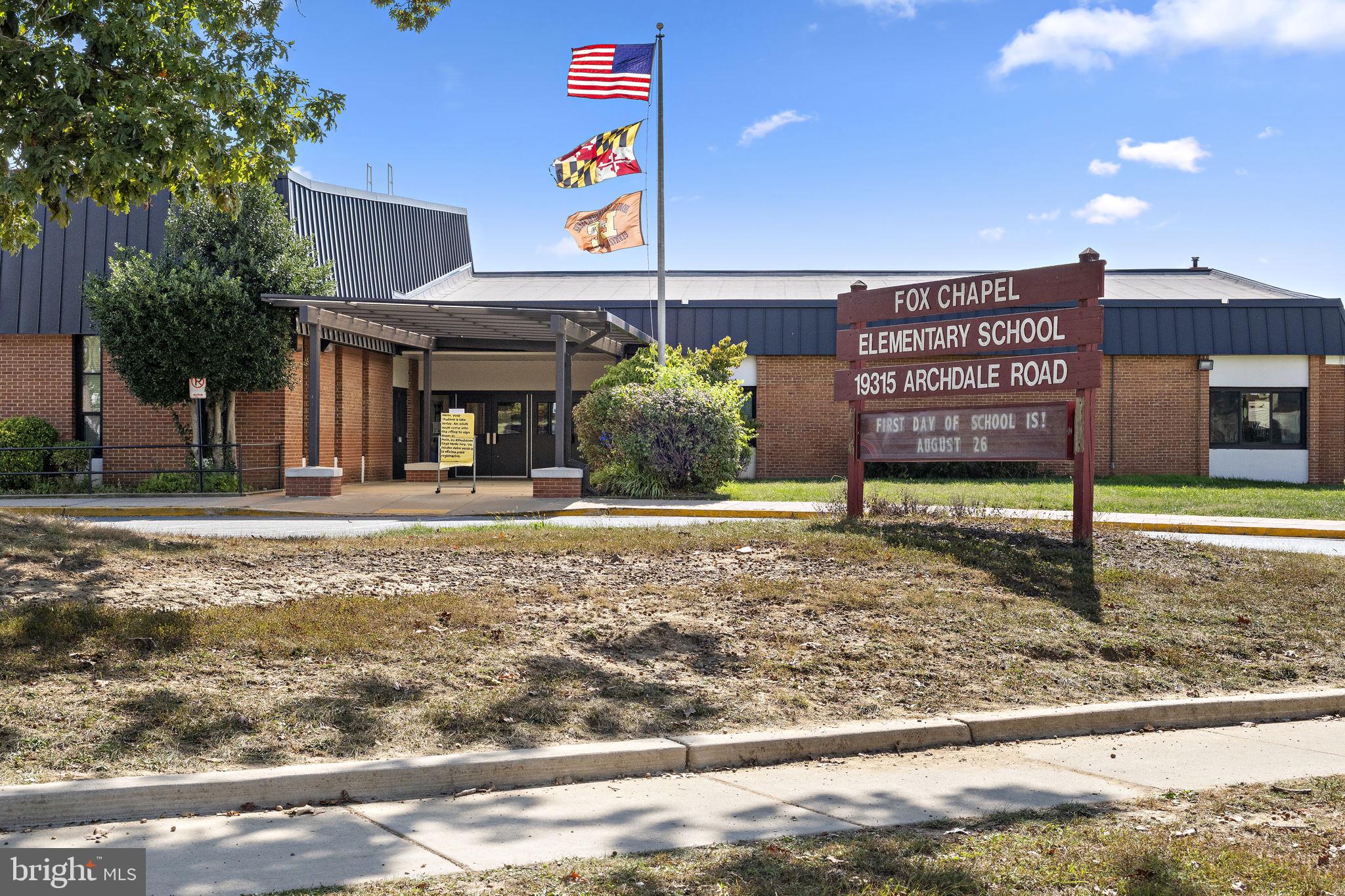 GREENFIELD COMMONS - Residential