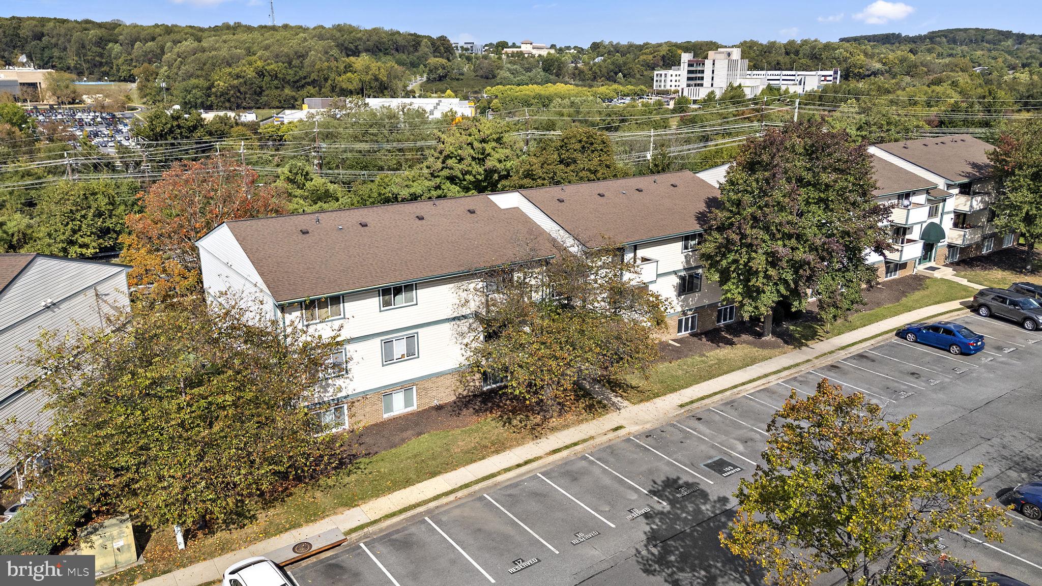 GREENFIELD COMMONS - Residential