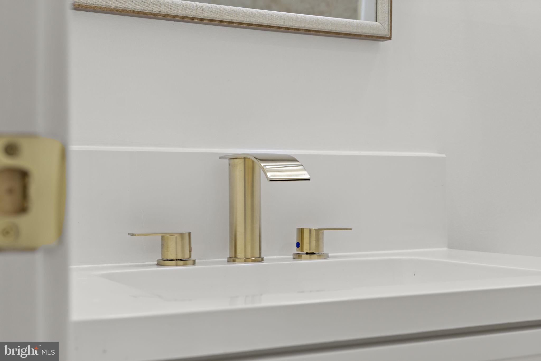 GREENFIELD COMMONS - Residential