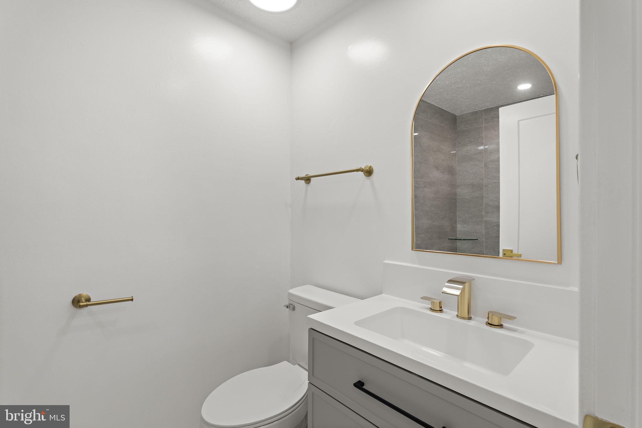 GREENFIELD COMMONS - Residential